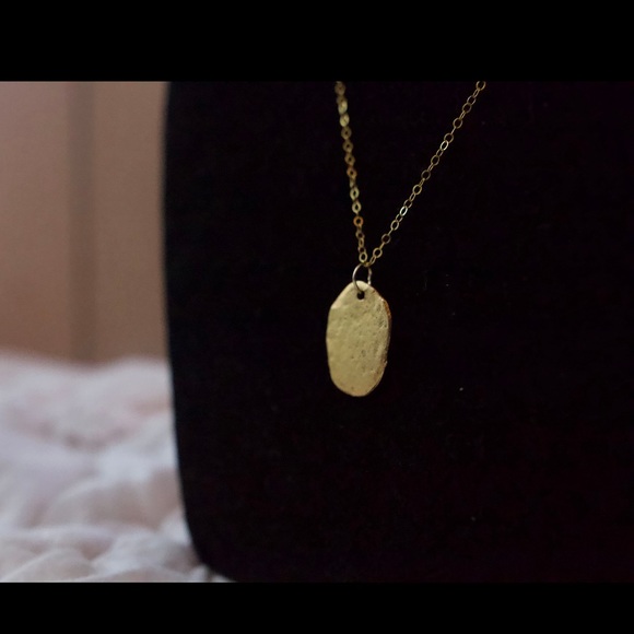 14K (STAMPED) Gold Filled Hammered Charm Necklace - Picture 3 of 8